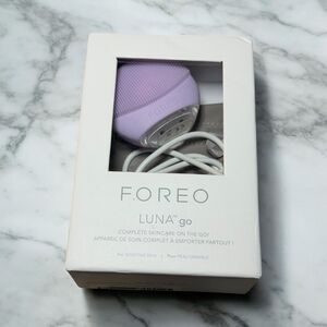 FOREO LUNA GO - NEW! Open Box - Facial Cleansing & Anti-Aging Device - Purple